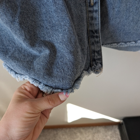 Polagram Denim Shacket - Picture 5 of 9